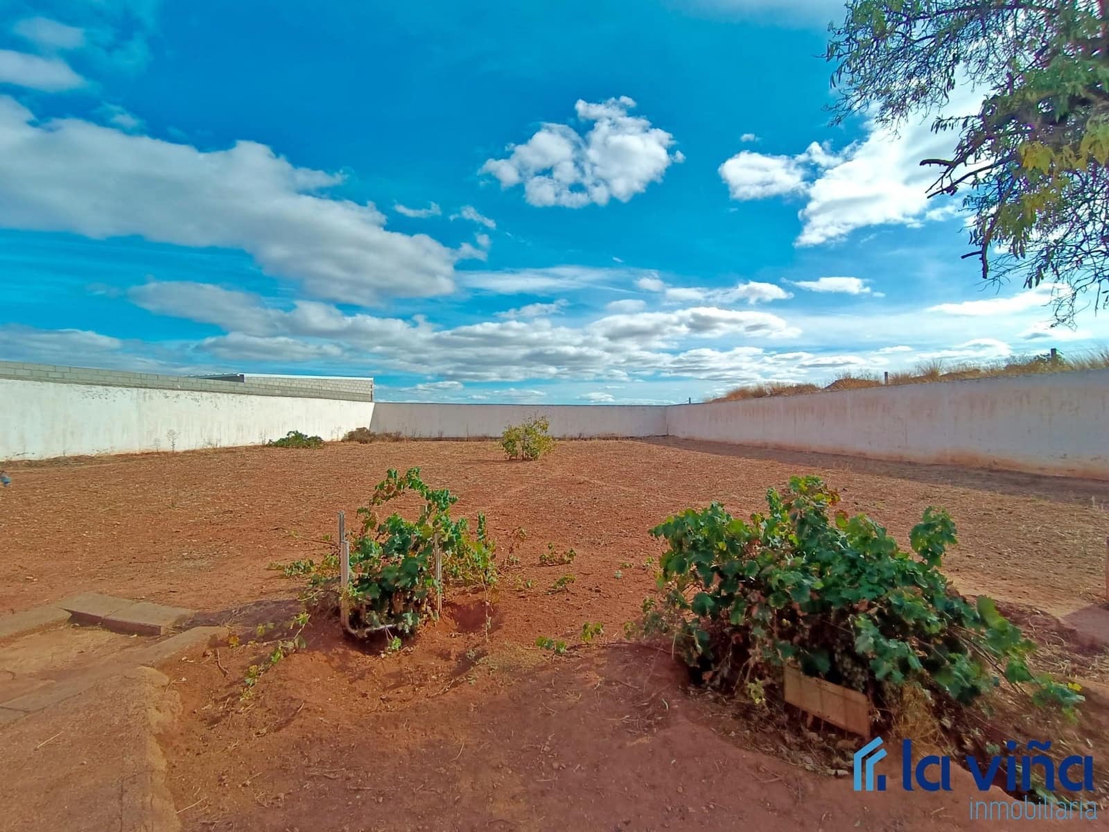 3 soveværelse Finca/Landehus til salg i Fuente de Piedra med garage - € 315.000 (Ref: 8142433)