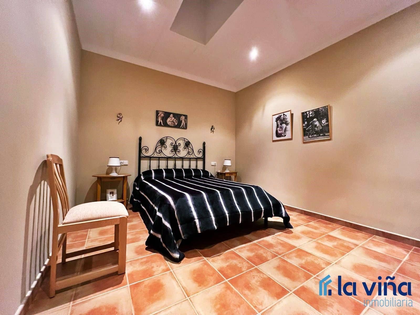 5 soveværelse Byhus til salg i Alameda med garage - € 210.000 (Ref: 8142439)