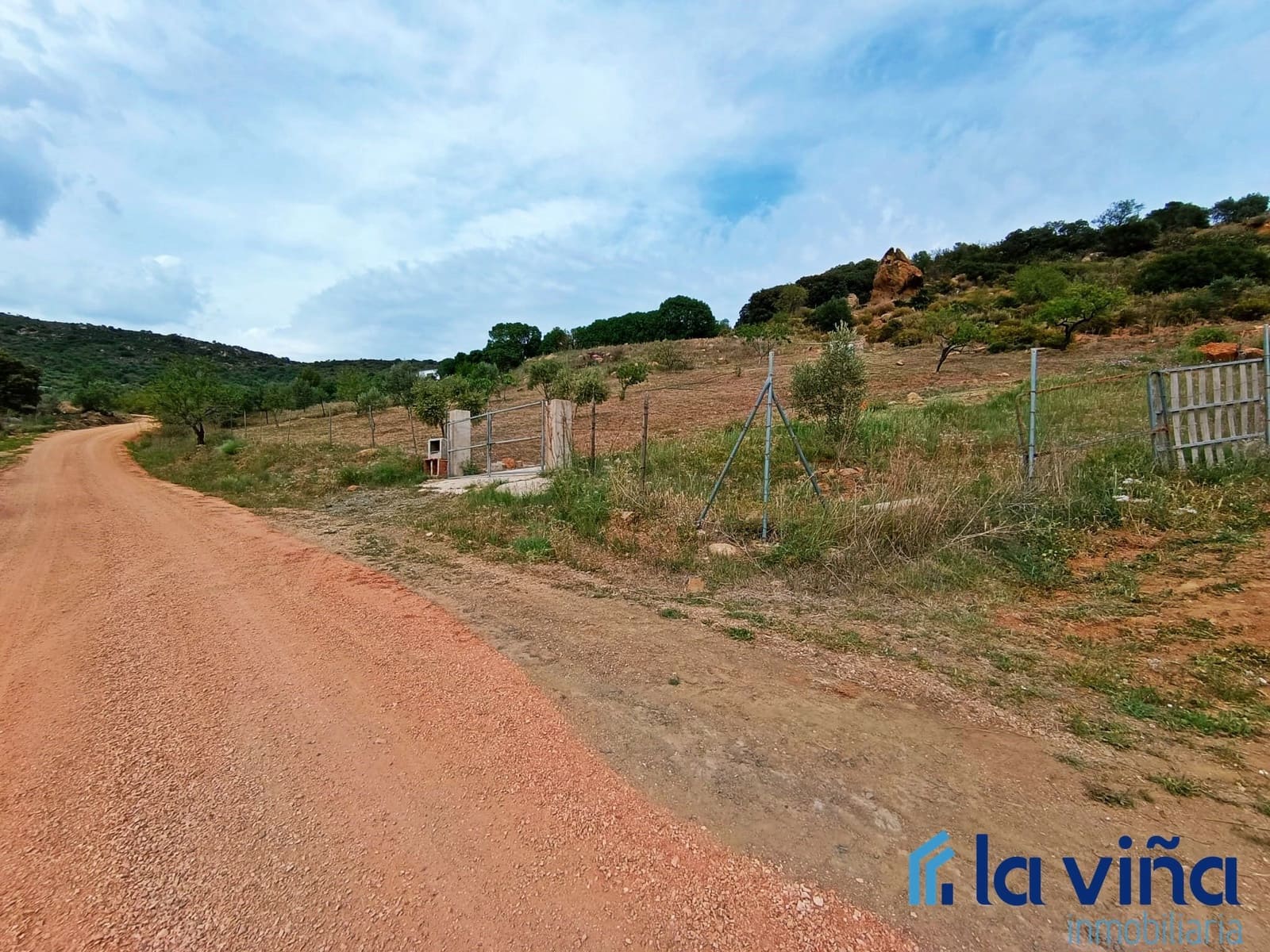 Finca/Country House for sale in Casabermeja - € 64,900 (Ref: 8142445)