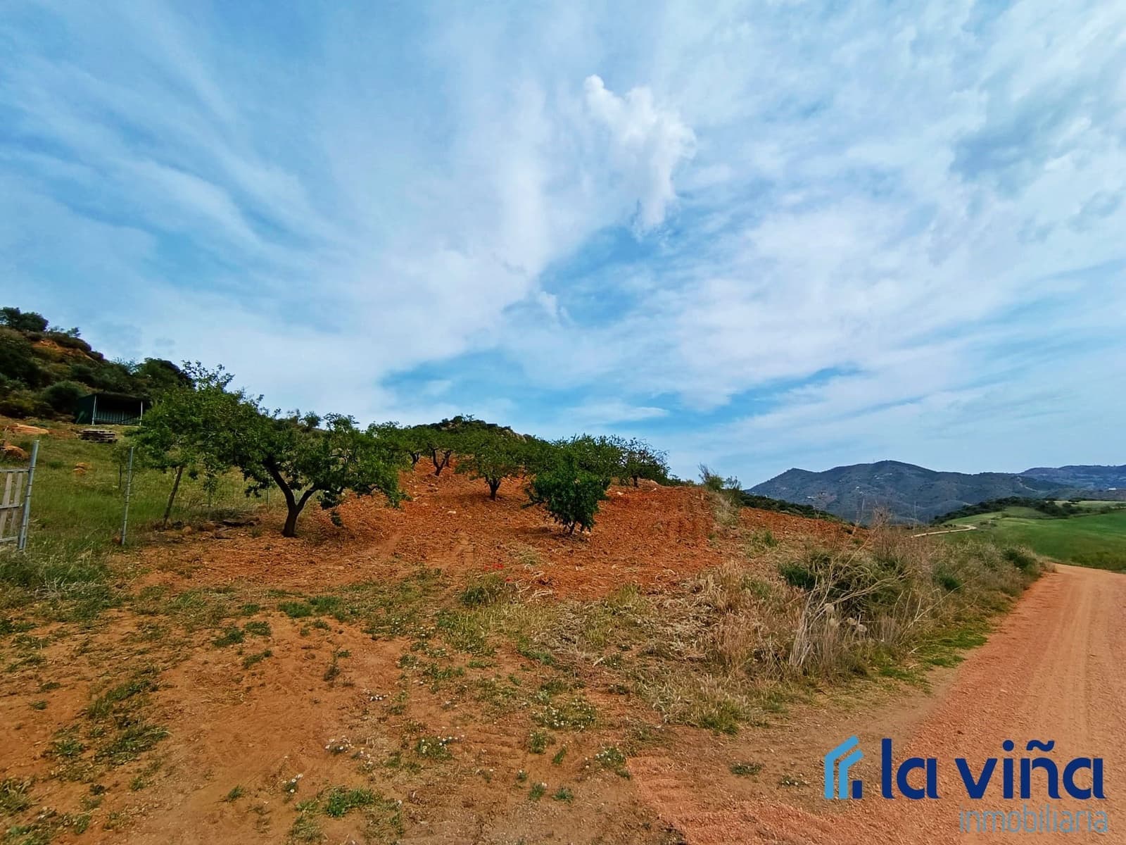 Finca/Country House for sale in Casabermeja - € 64,900 (Ref: 8142445)