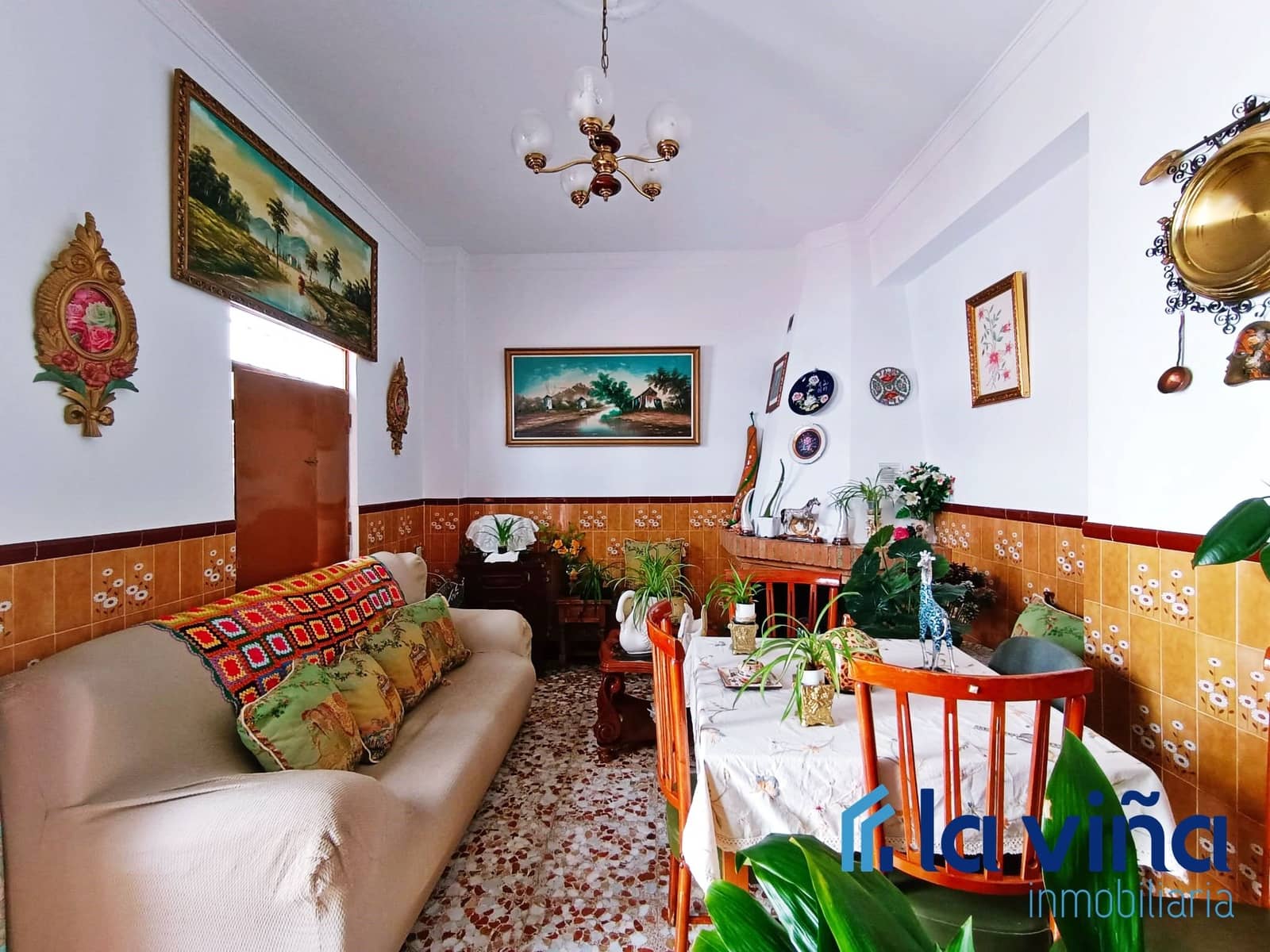 6 soveværelse Villa til salg i Casariche - € 167.000 (Ref: 8142457)