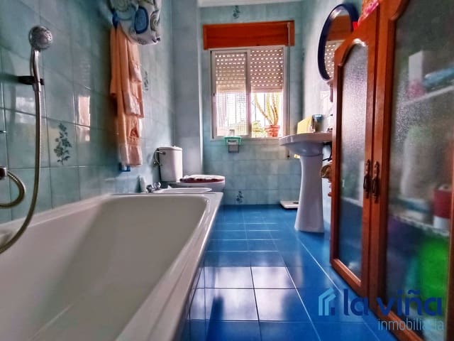 6 soveværelse Villa til salg i Casariche - € 167.000 (Ref: 8142457)