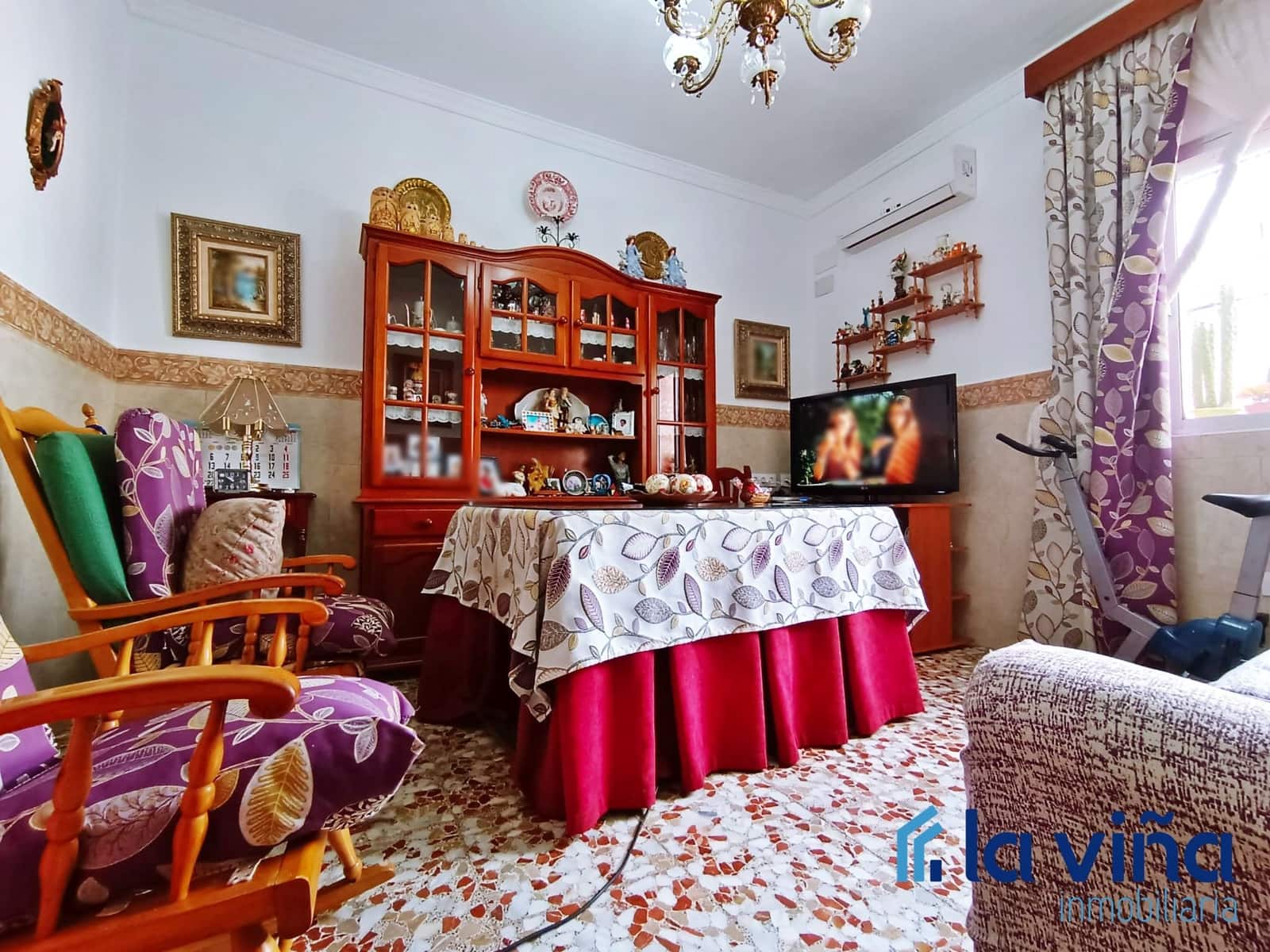 6 soveværelse Villa til salg i Casariche - € 167.000 (Ref: 8142457)