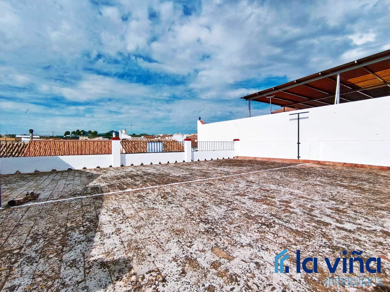 6 soveværelse Villa til salg i Casariche - € 167.000 (Ref: 8142457)