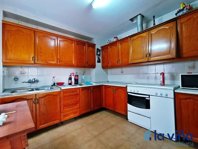 6 soveværelse Byhus til salg i Benamejí - € 130.200 (Ref: 8142476)