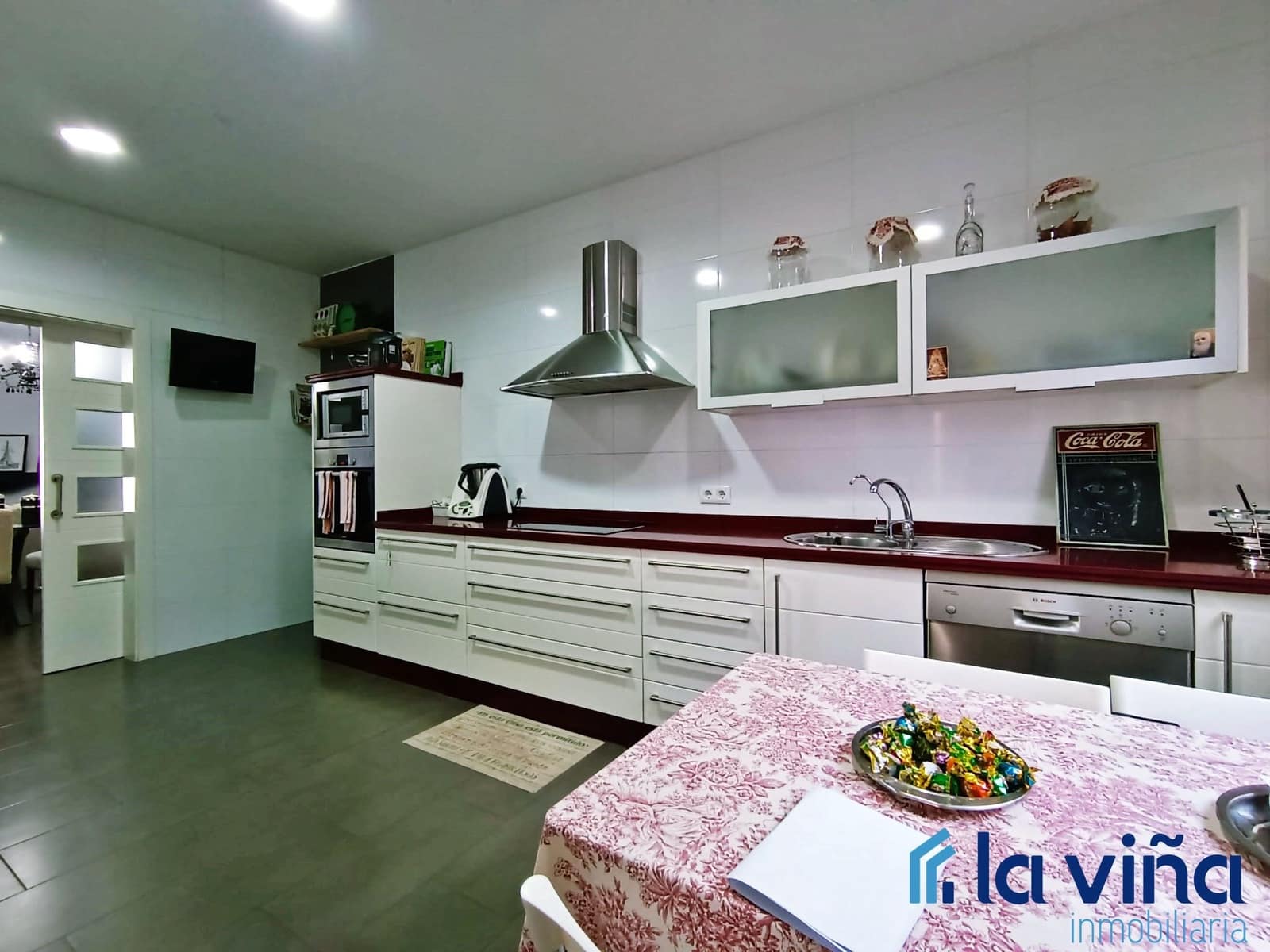 3 soverom Villa til salgs i Navahermosa med svømmebasseng garasje - € 229 900 (Ref: 8142489)