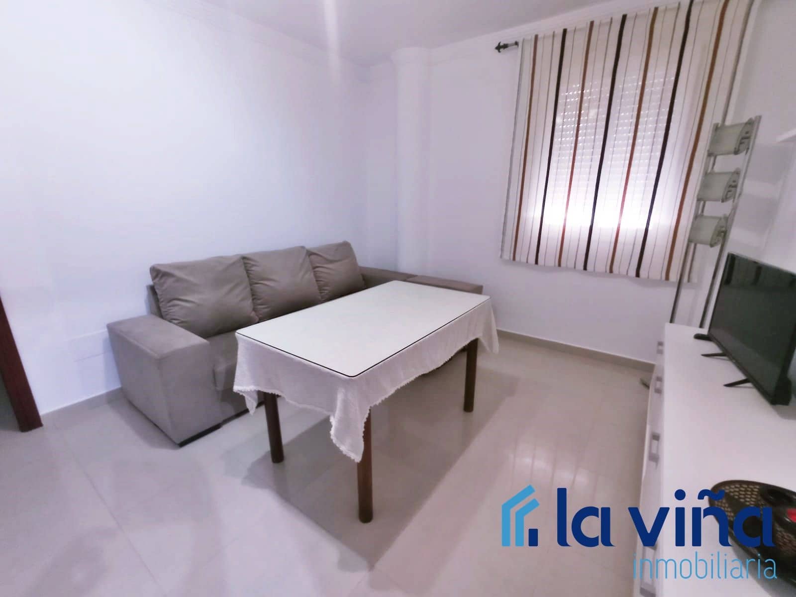 3 slaapkamer Flat te koop in Alameda met garage - € 95.300 (Ref: 8158320)