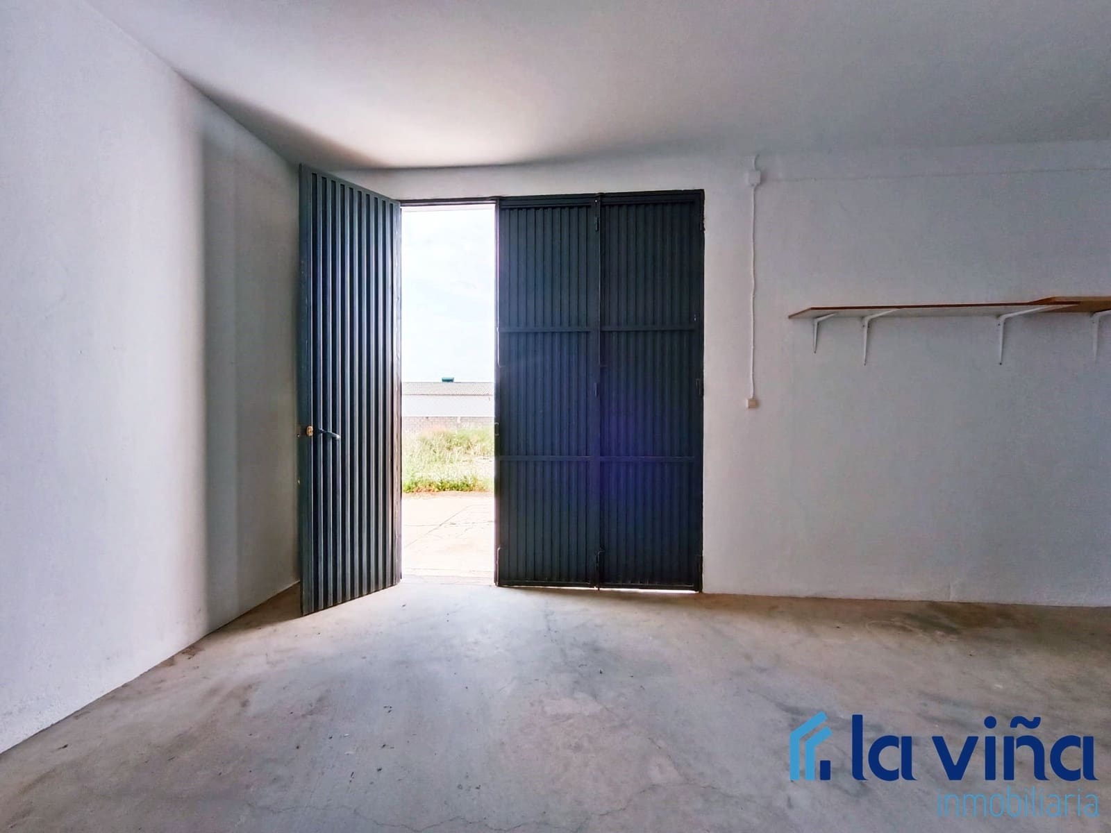 Kaupallinen vuokrattavana paikassa Mollina - 500 € (Ref: 8252440)