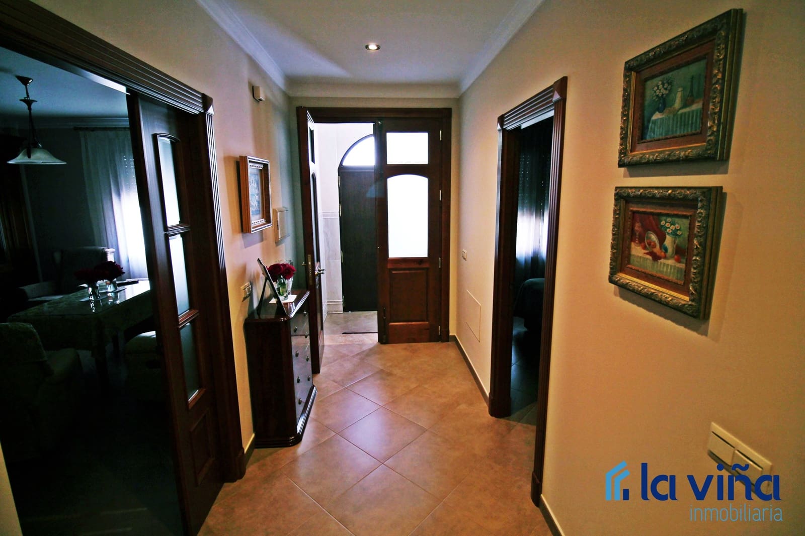 6 soveværelse Semi-Rækkehus til salg i Mollina - € 420.000 (Ref: 8254400)