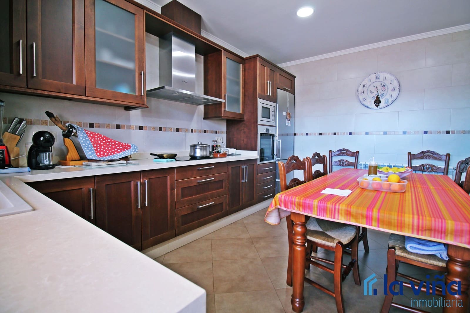 6 soveværelse Semi-Rækkehus til salg i Mollina - € 420.000 (Ref: 8254400)