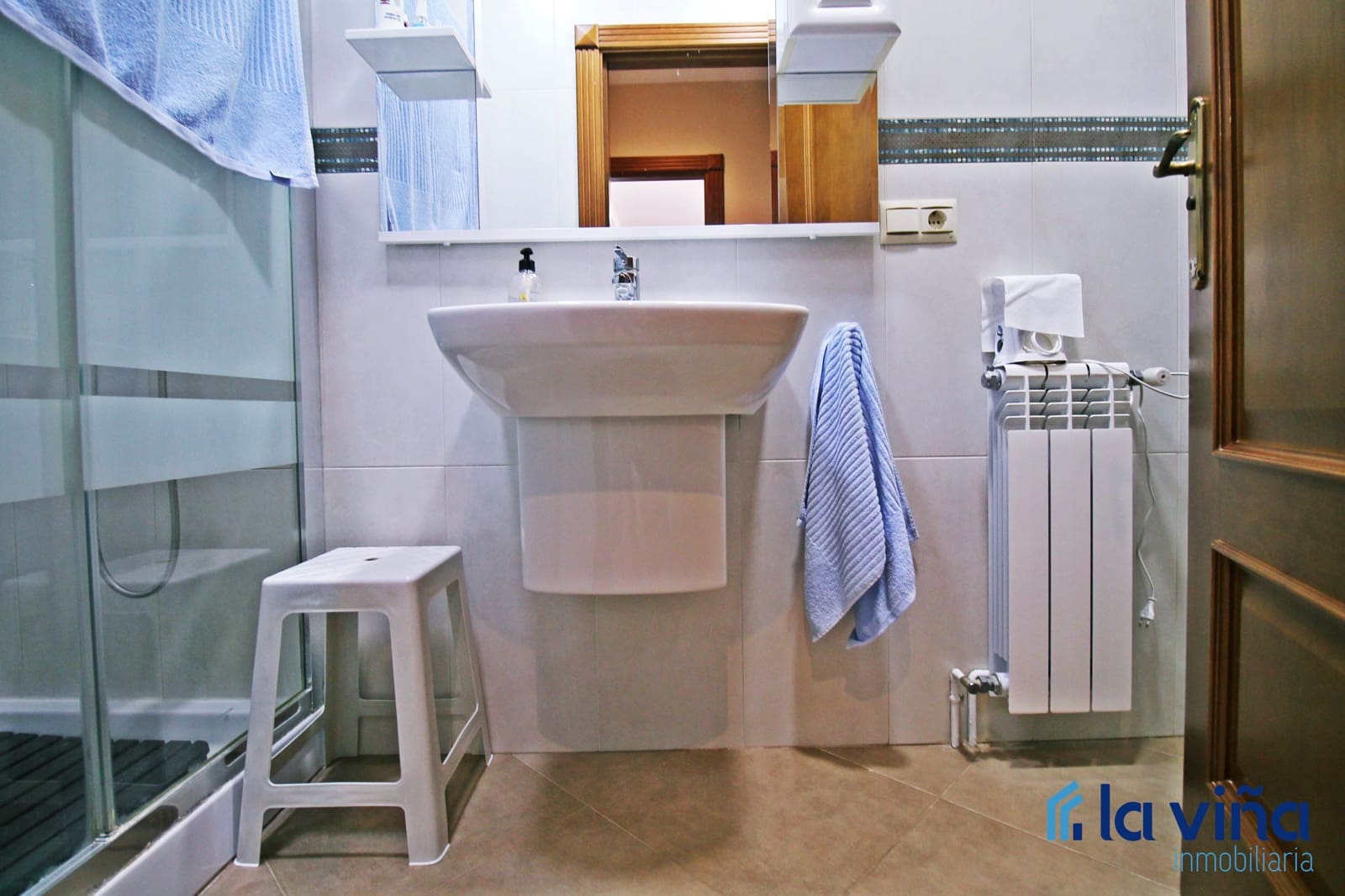 6 soveværelse Semi-Rækkehus til salg i Mollina - € 420.000 (Ref: 8254400)