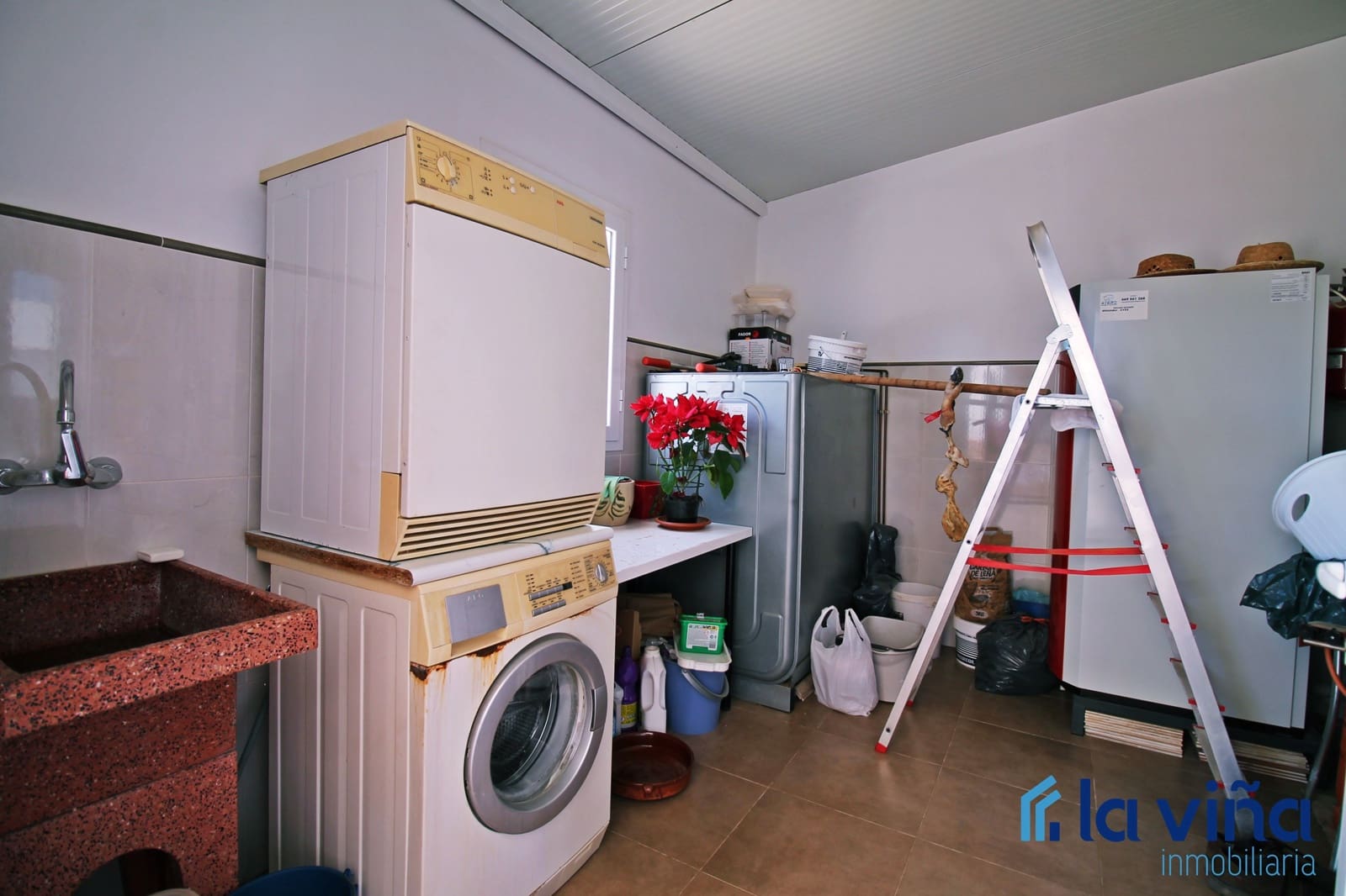 6 soveværelse Semi-Rækkehus til salg i Mollina - € 420.000 (Ref: 8254400)