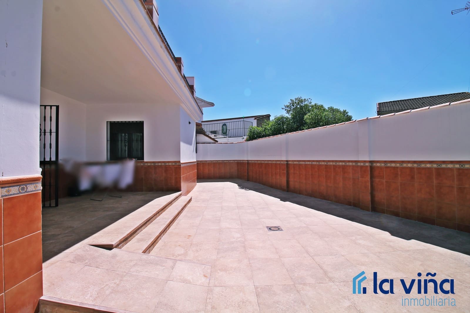 6 soveværelse Semi-Rækkehus til salg i Mollina - € 420.000 (Ref: 8254400)