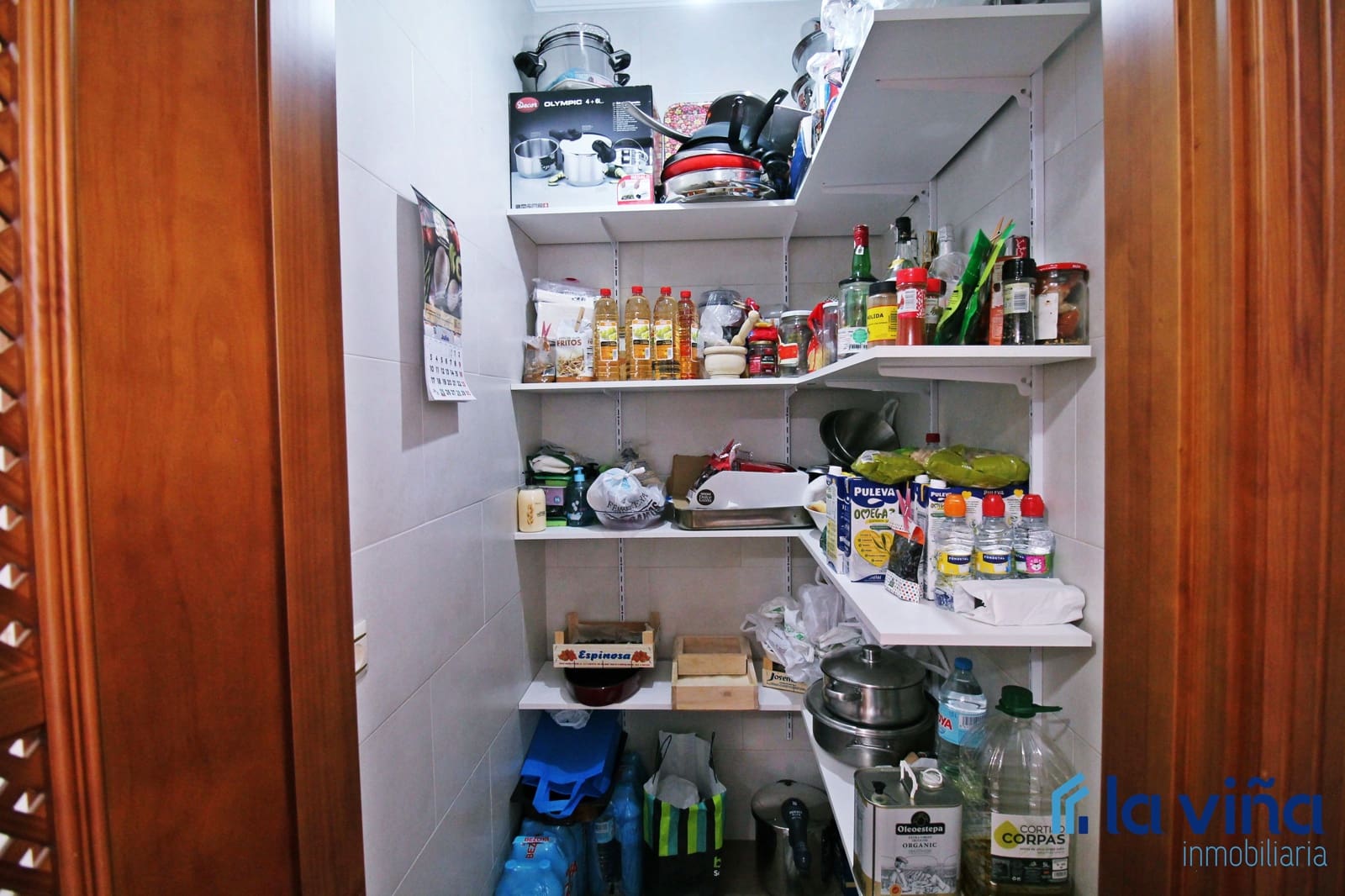 6 soveværelse Semi-Rækkehus til salg i Mollina - € 420.000 (Ref: 8254400)