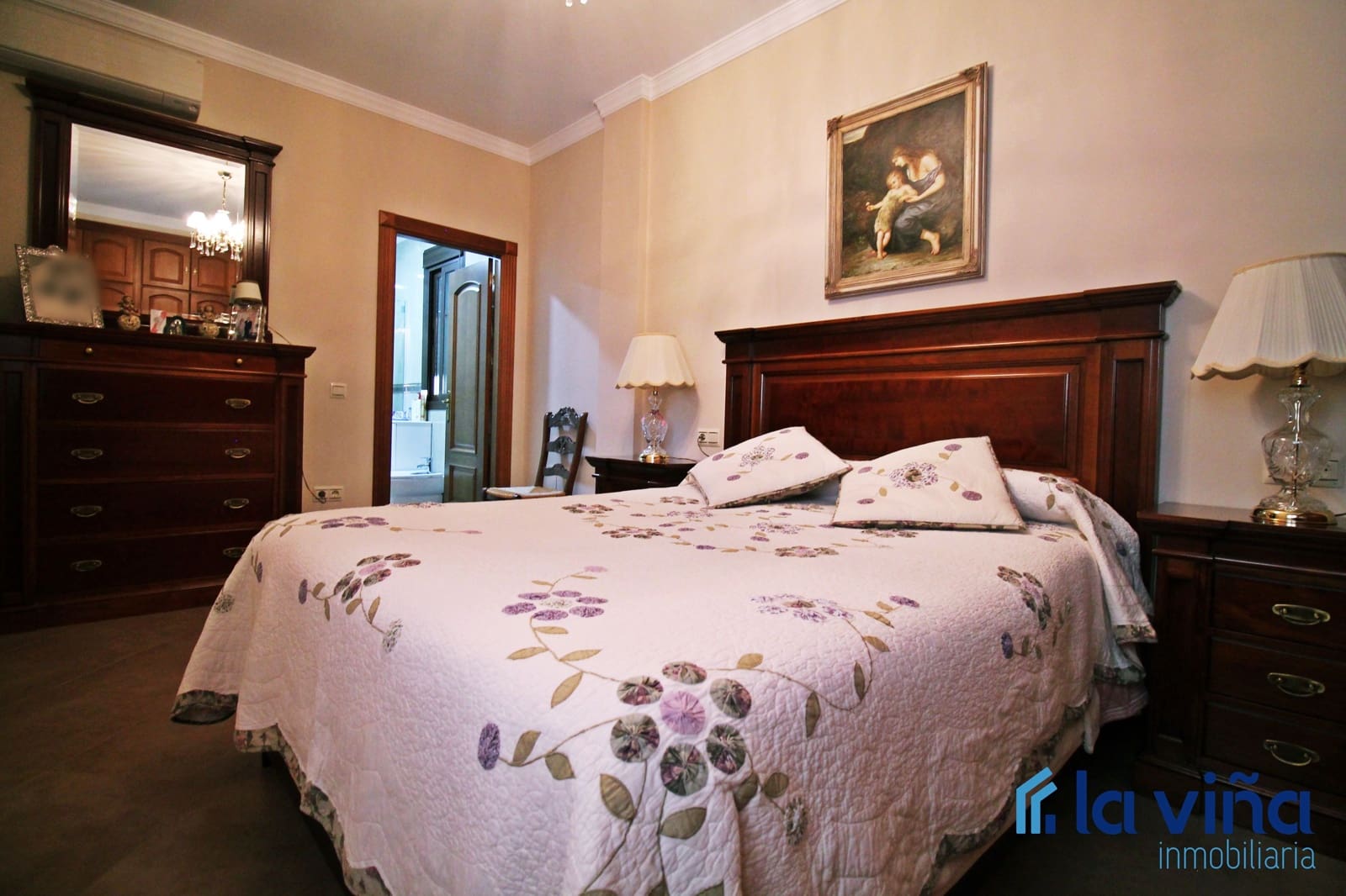 6 soveværelse Semi-Rækkehus til salg i Mollina - € 420.000 (Ref: 8254400)