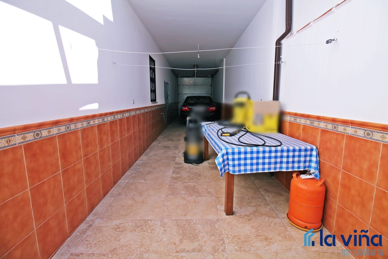 6 soveværelse Semi-Rækkehus til salg i Mollina - € 420.000 (Ref: 8254400)