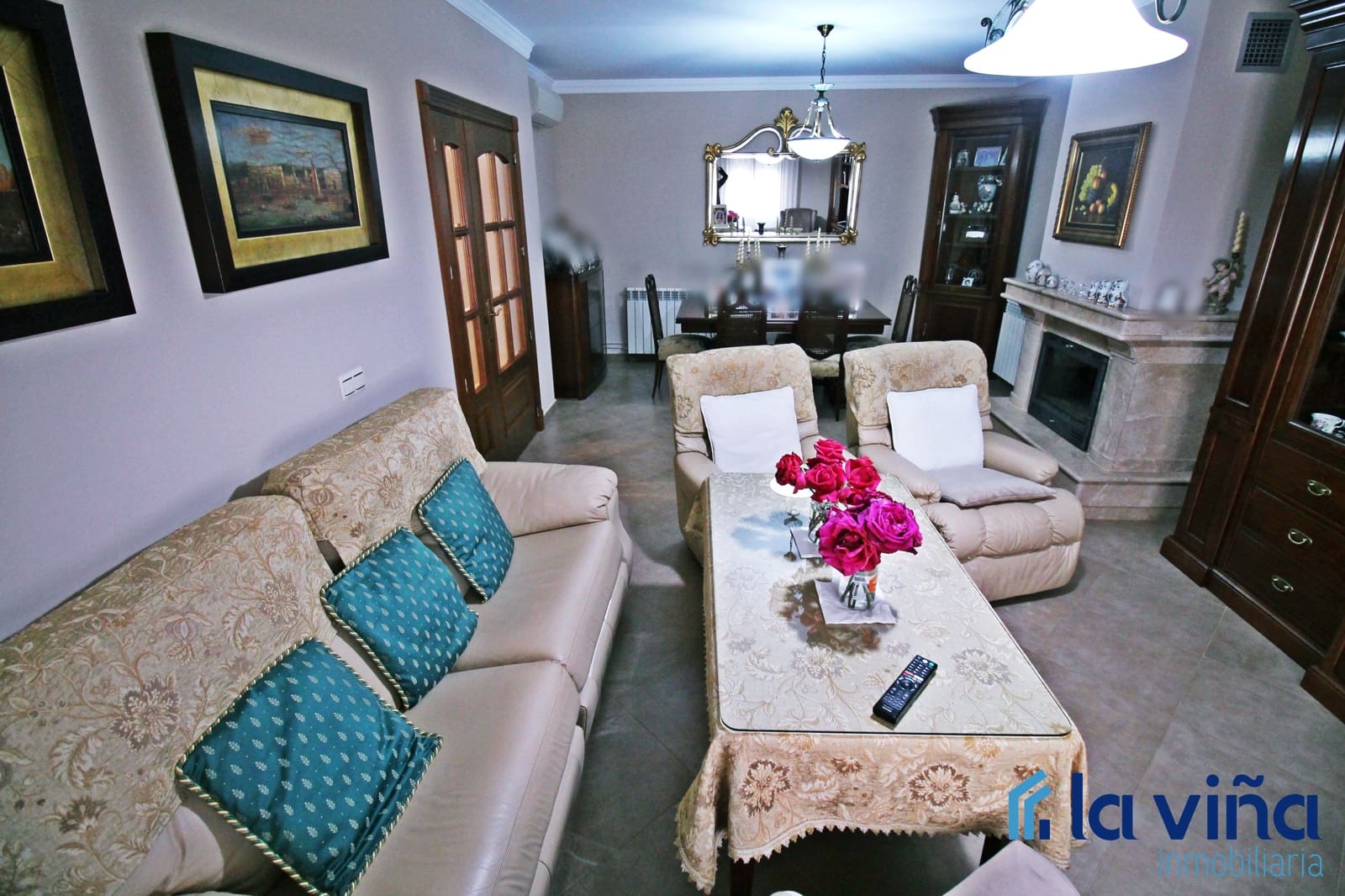 6 soveværelse Semi-Rækkehus til salg i Mollina - € 420.000 (Ref: 8254400)