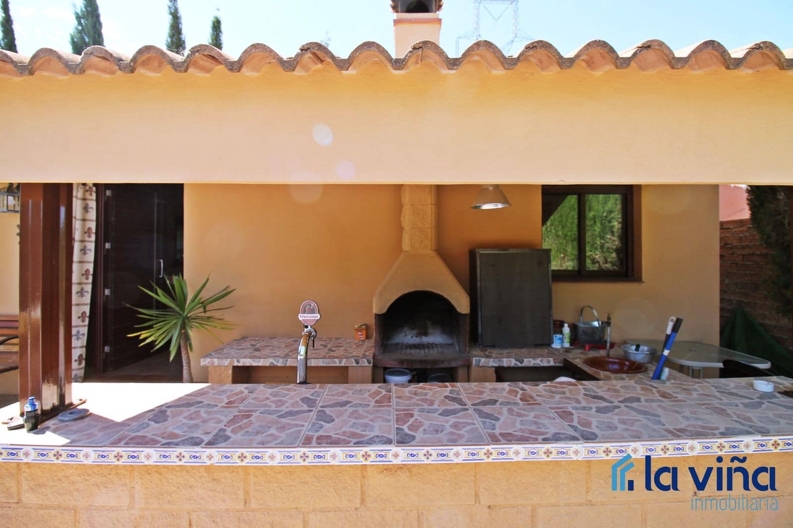 Finca/Landehus til salg i Antequera - € 268.000 (Ref: 8307972)