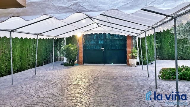 Finca/Landehus til salg i Antequera - € 268.000 (Ref: 8307972)