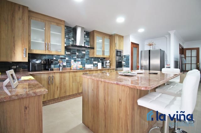 4 soverom Rekkehus til salgs i Sierra de Yeguas - € 185 000 (Ref: 8326516)