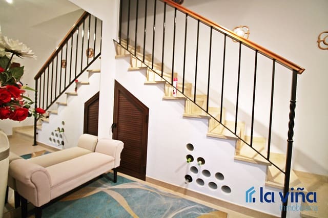 4 soverom Rekkehus til salgs i Sierra de Yeguas - € 185 000 (Ref: 8326516)