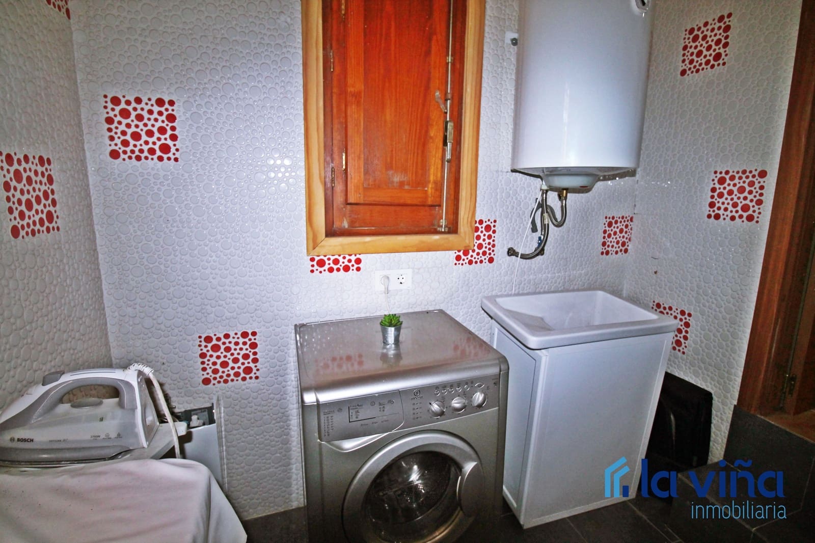 3 soveværelse Villa til salg i Villanueva de Tapia med swimmingpool - € 380.000 (Ref: 8333110)