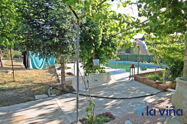 2 soveværelse Villa til salg i Archidona med swimmingpool garage - € 195.000 (Ref: 8341831)