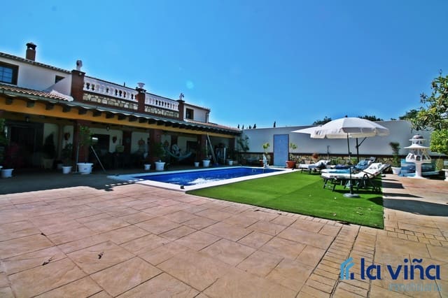 5 soveværelse Villa til salg i Mollina med swimmingpool garage - € 470.000 (Ref: 8389792)