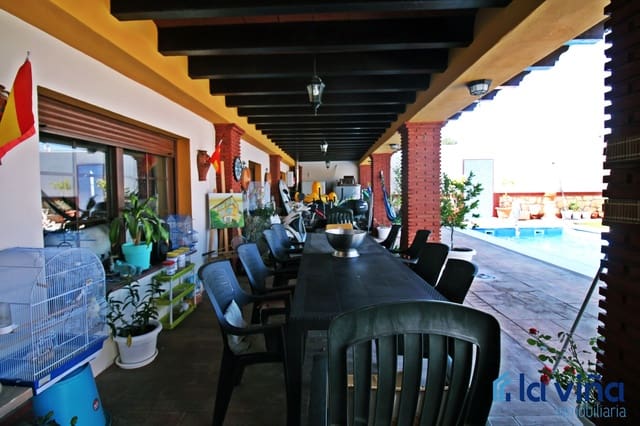 5 soveværelse Villa til salg i Mollina med swimmingpool garage - € 470.000 (Ref: 8389792)