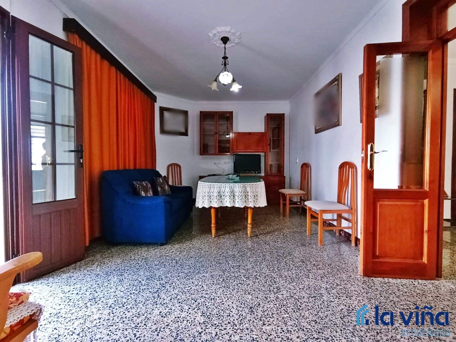 6 slaapkamer Villa te koop in Campillos met garage - € 226.900 (Ref: 8393204)