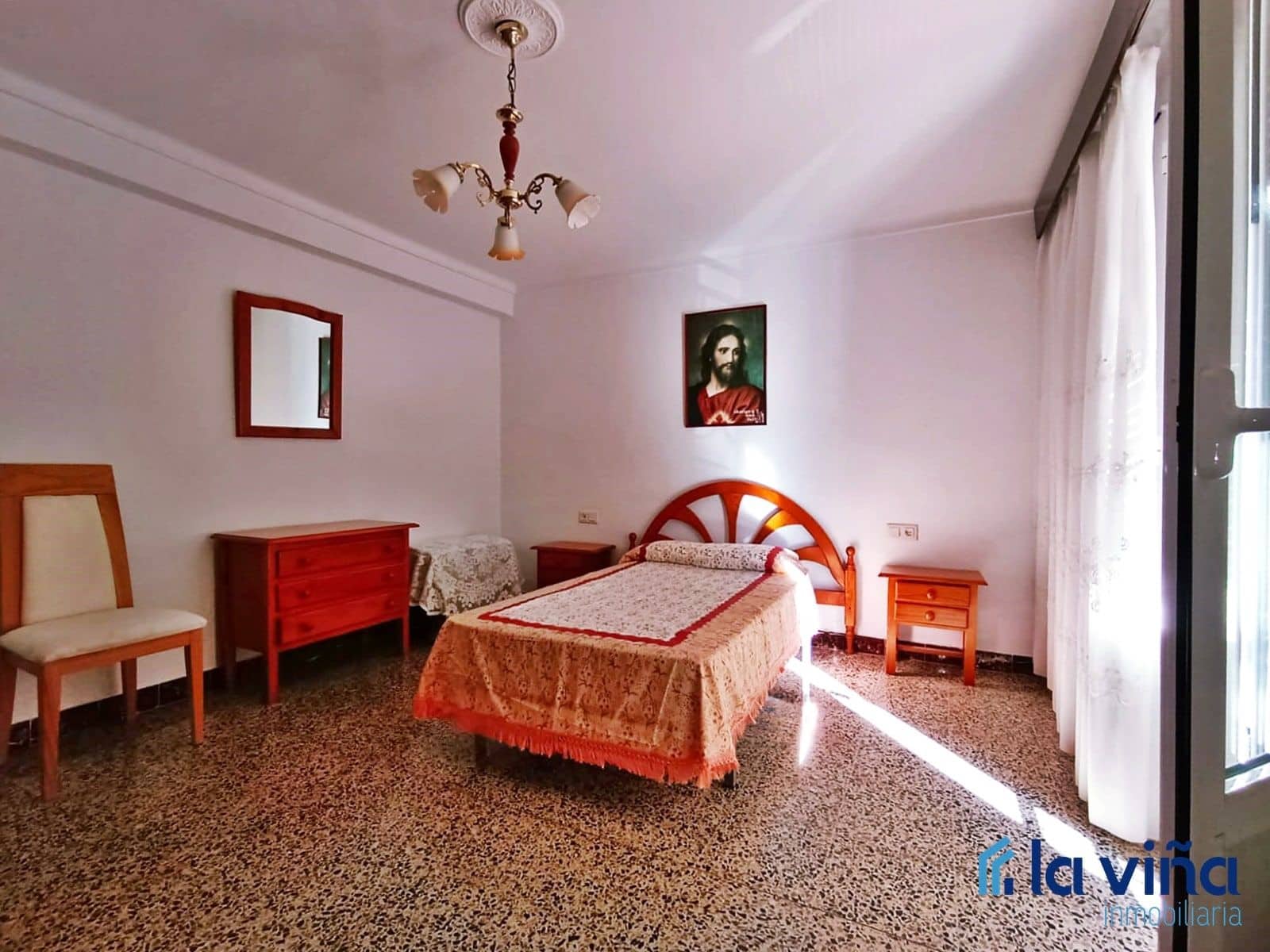 6 slaapkamer Villa te koop in Campillos met garage - € 226.900 (Ref: 8393204)