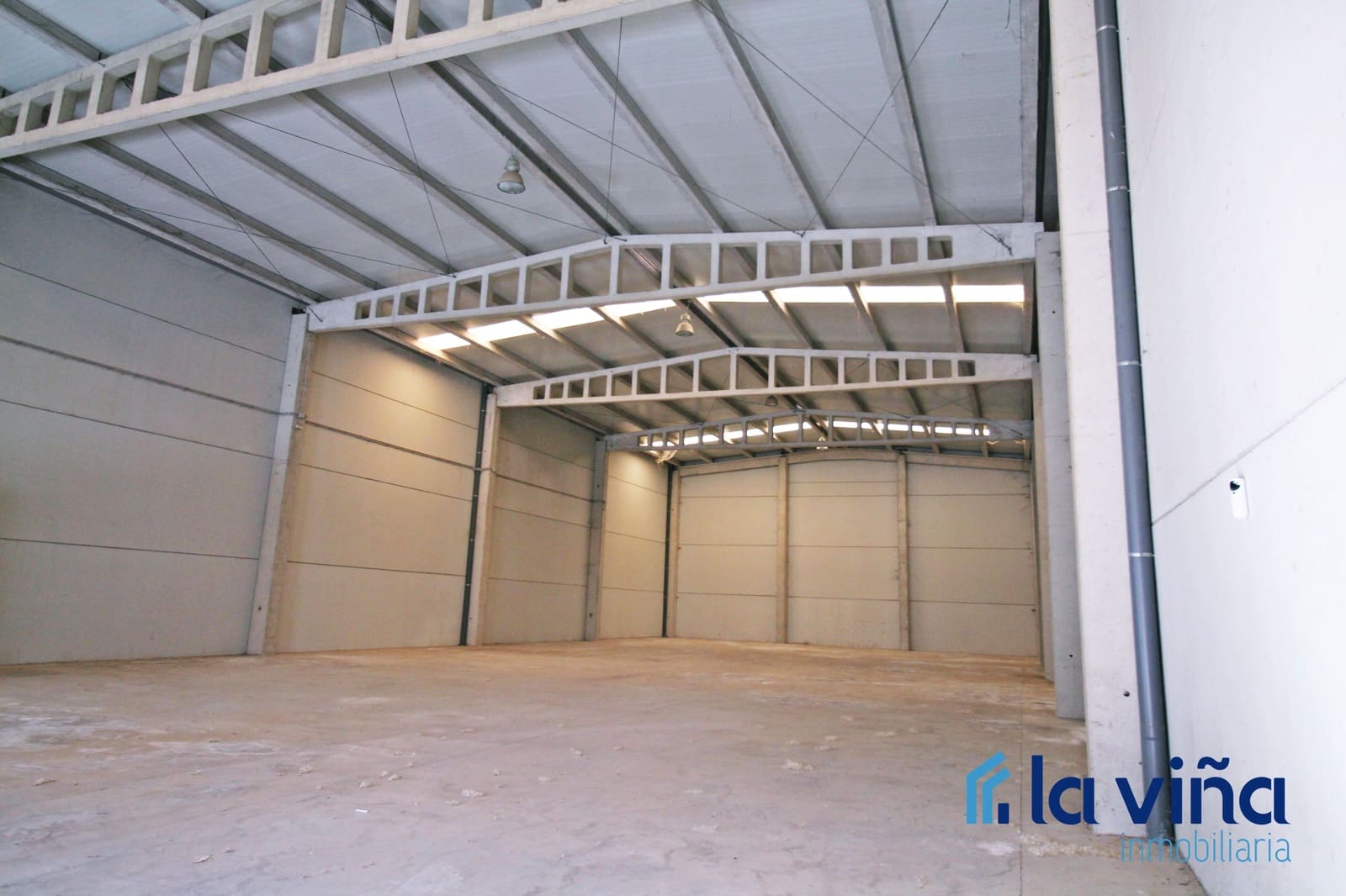 Commerciale in vendita in Mollina - 475.000 € (Rif: 8420759)