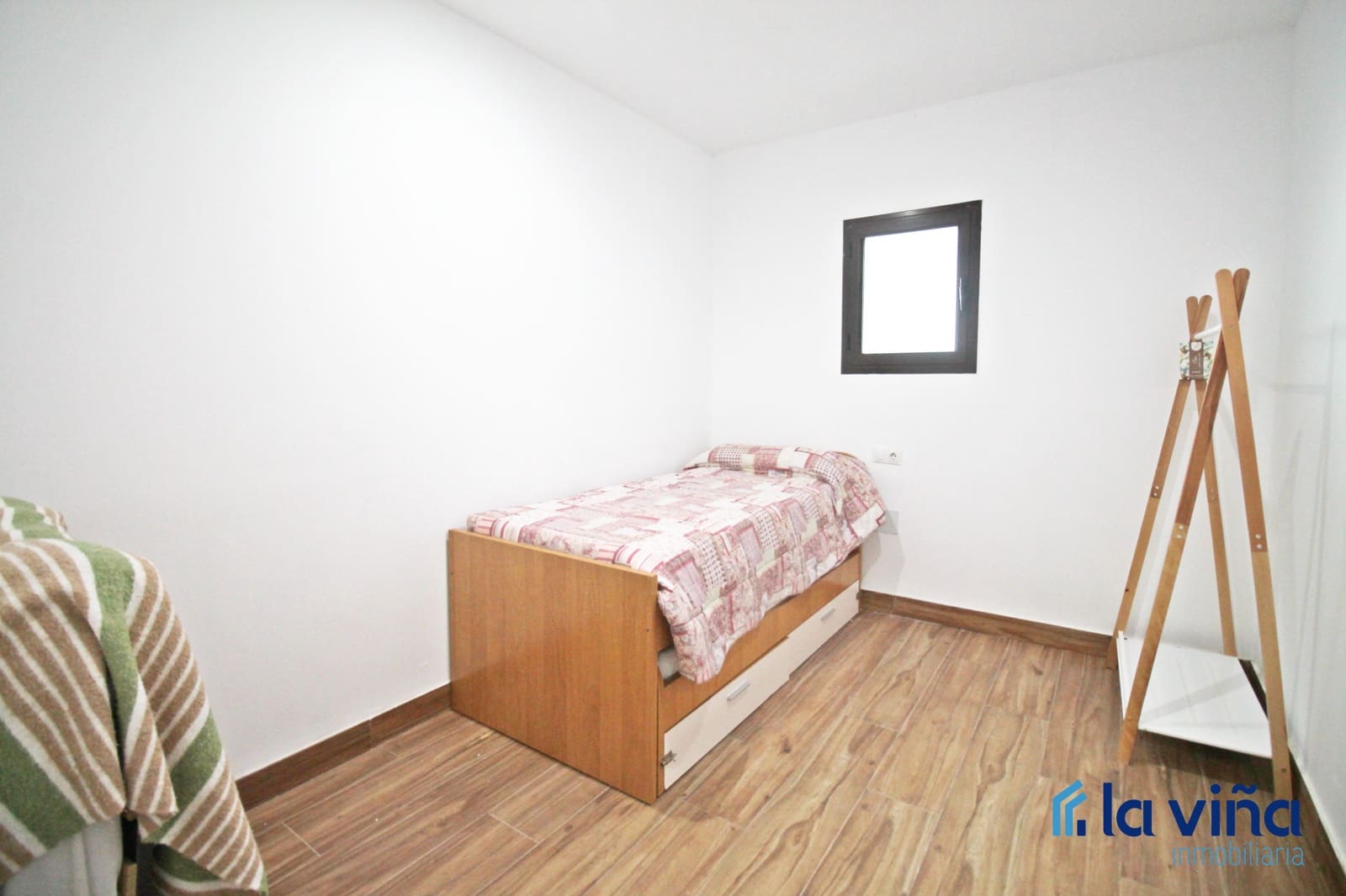 6 soveværelse Villa til salg i Antequera med swimmingpool - € 670.000 (Ref: 8706303)