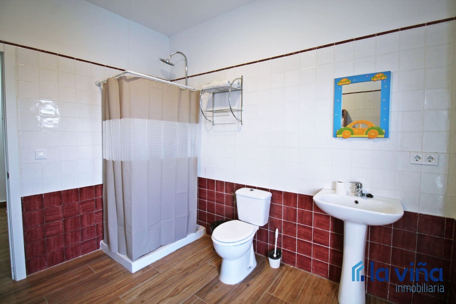 6 soveværelse Villa til salg i Antequera med swimmingpool - € 670.000 (Ref: 8706303)