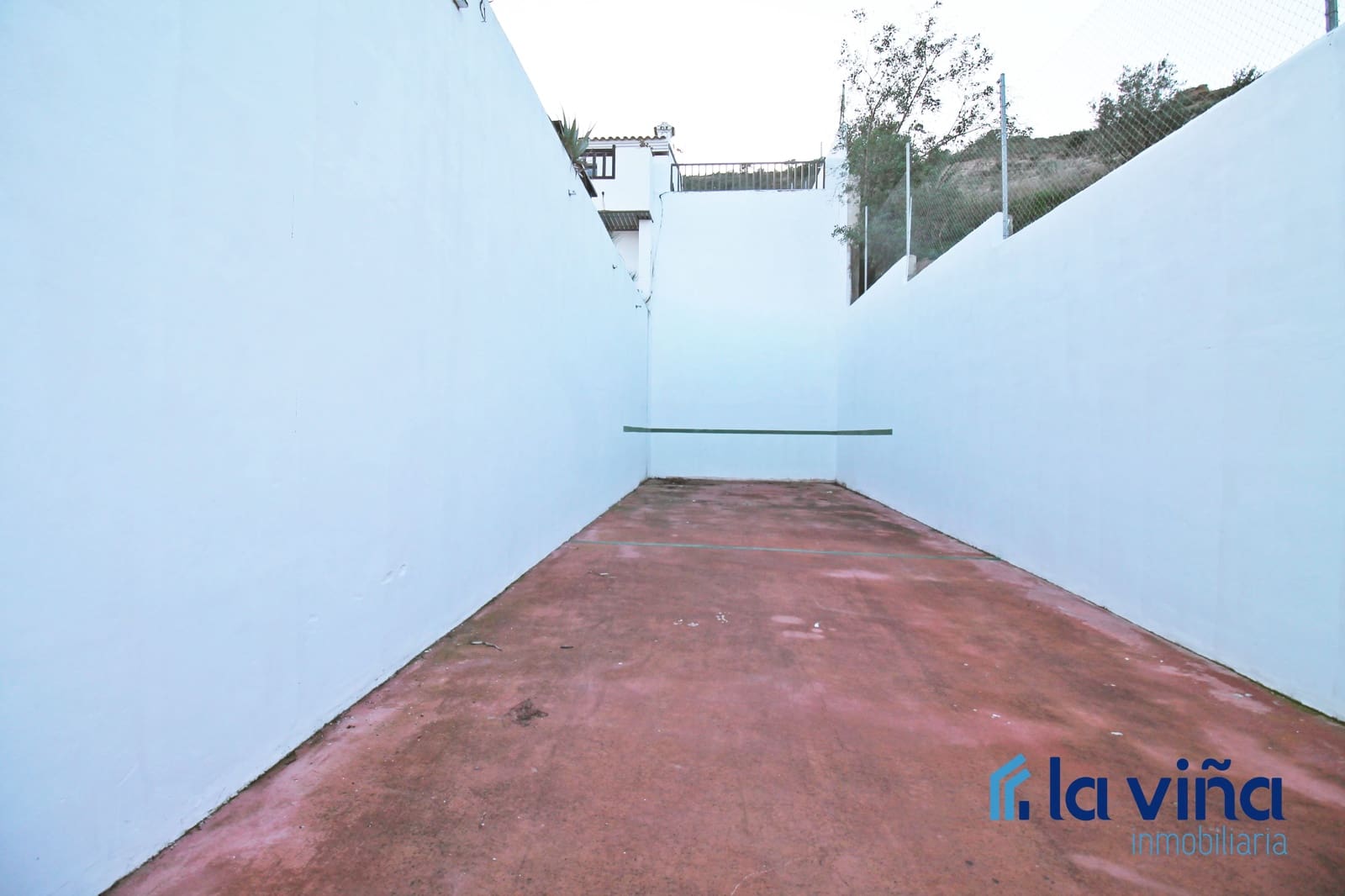 6 soveværelse Villa til salg i Antequera med swimmingpool - € 670.000 (Ref: 8706303)