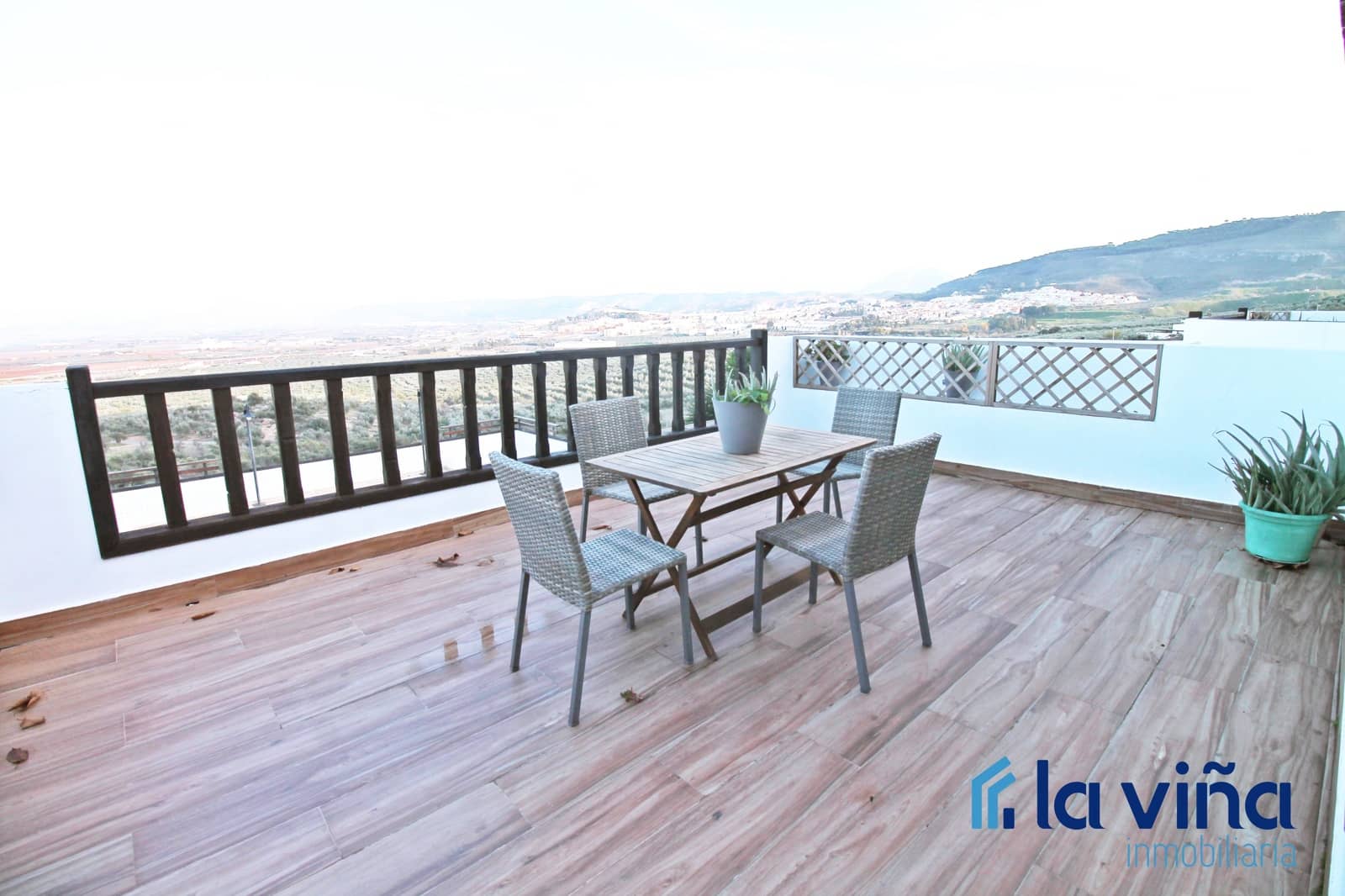 6 soveværelse Villa til salg i Antequera med swimmingpool - € 670.000 (Ref: 8706303)