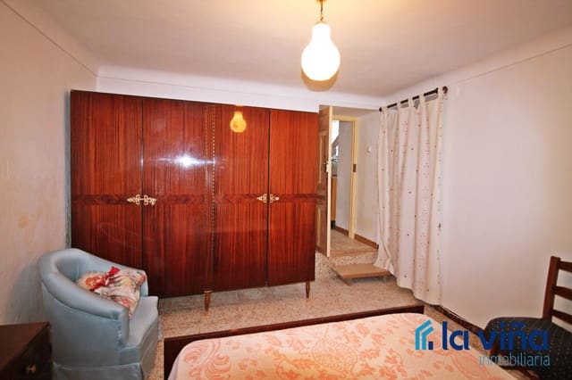 3 soveværelse Byhus til salg i Villanueva de Algaidas - € 80.000 (Ref: 8740806)