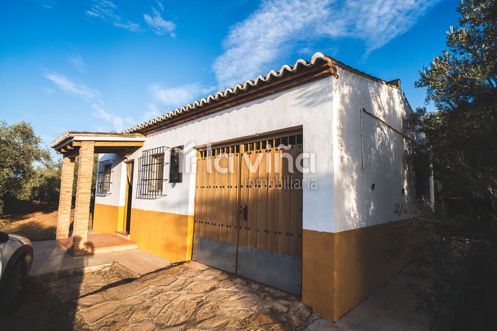 Finca/Landehus til salg i Antequera - € 250.000 (Ref: 8765812)