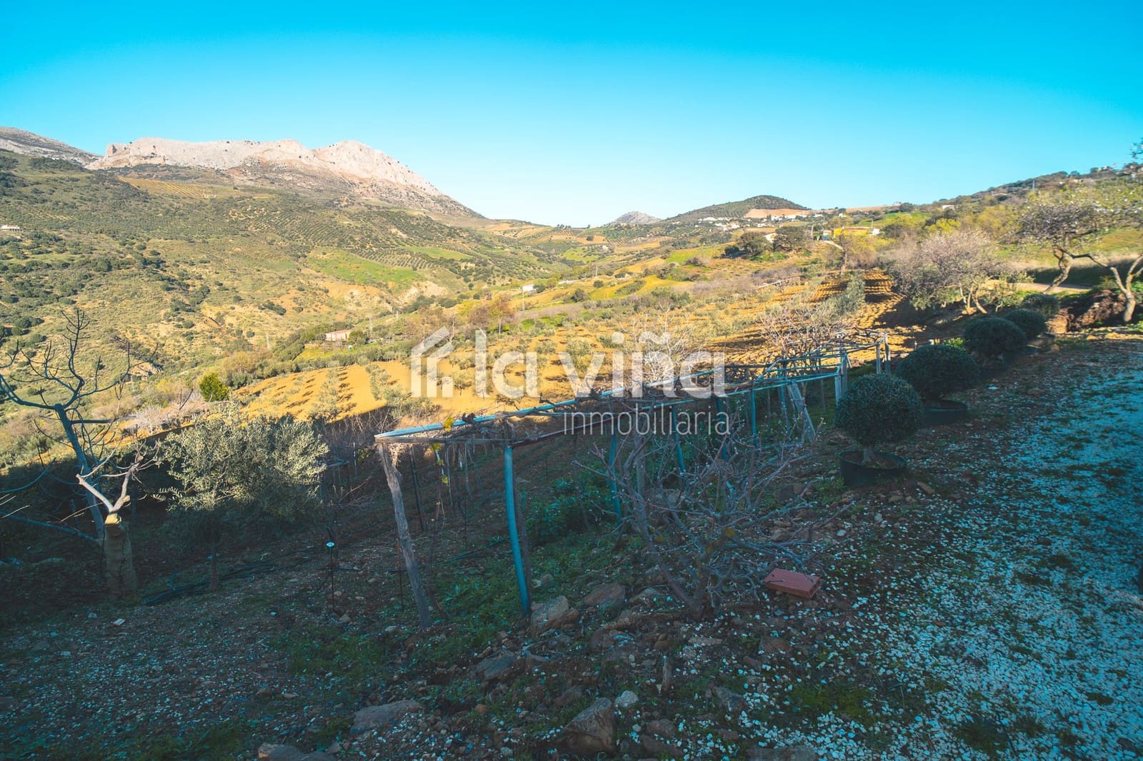 Finca/Landehus til salg i Antequera - € 181.000 (Ref: 8771044)