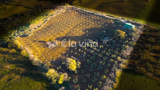 Finca/Landehus til salg i Antequera - € 181.000 (Ref: 8771044)