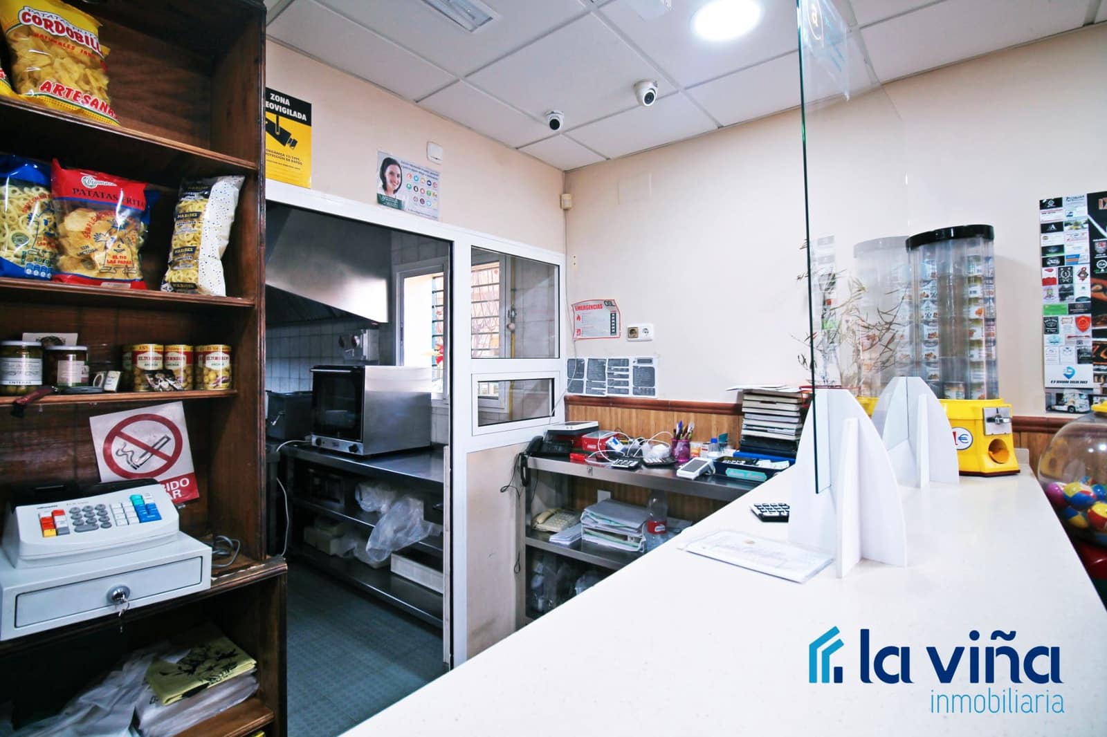 Erhverv til salg i Antequera - € 315.000 (Ref: 8777663)