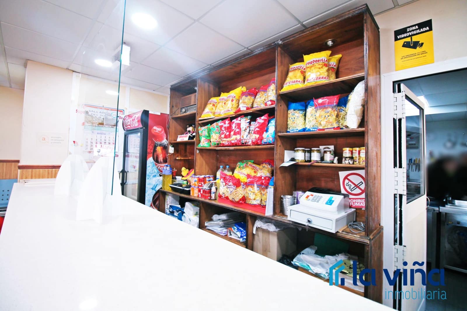 Erhverv til salg i Antequera - € 315.000 (Ref: 8777663)