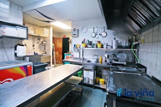 Erhverv til salg i Antequera - € 315.000 (Ref: 8777663)