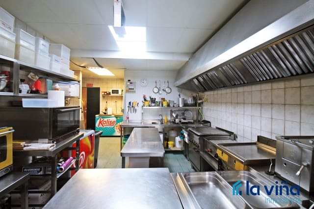 Erhverv til salg i Antequera - € 315.000 (Ref: 8777663)