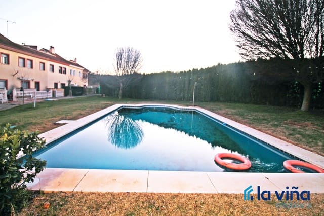 4 soveværelse Semi-Rækkehus til salg i Mollina med swimmingpool - € 210.000 (Ref: 8790218)