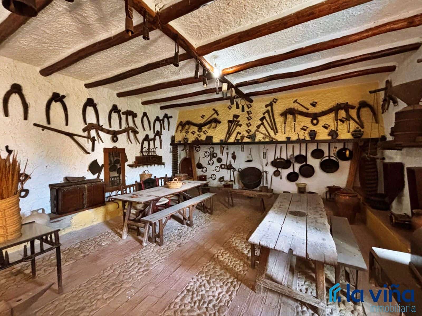 Ruin til salg i Alameda - € 147.000 (Ref: 8838160)