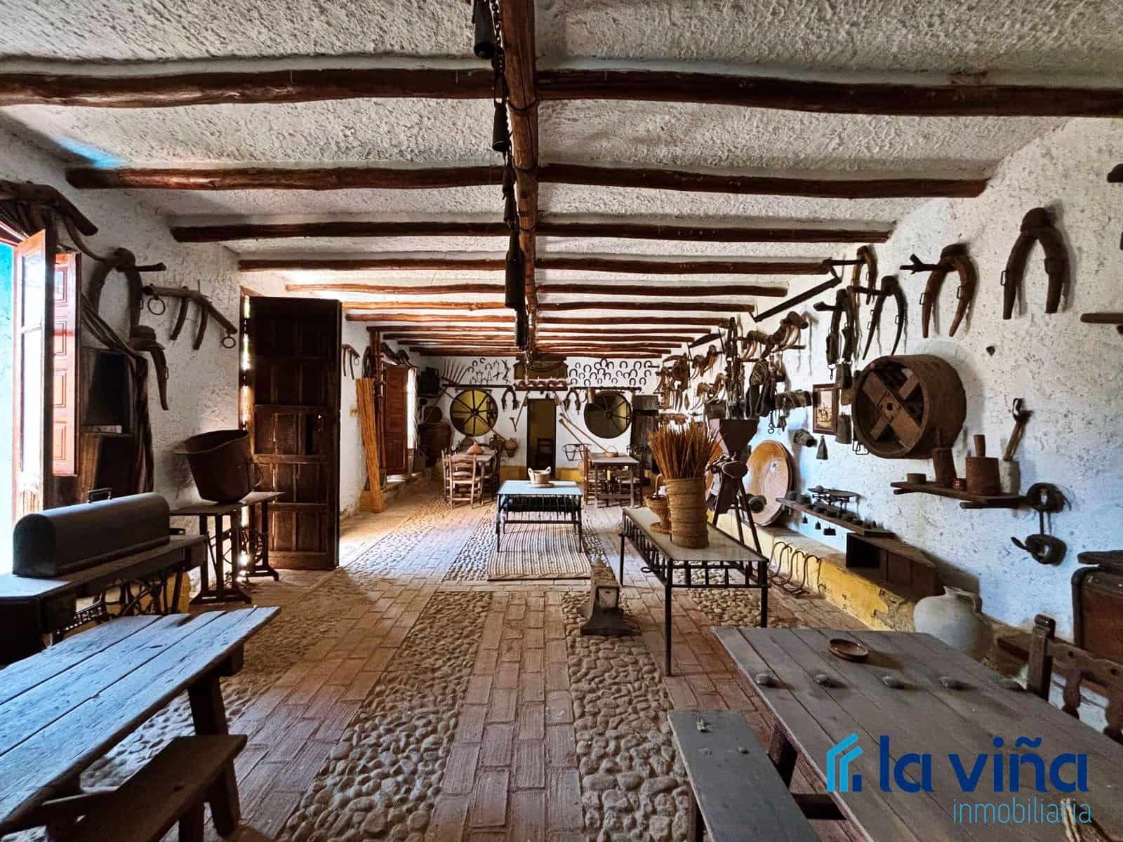 Ruin til salg i Alameda - € 147.000 (Ref: 8838160)