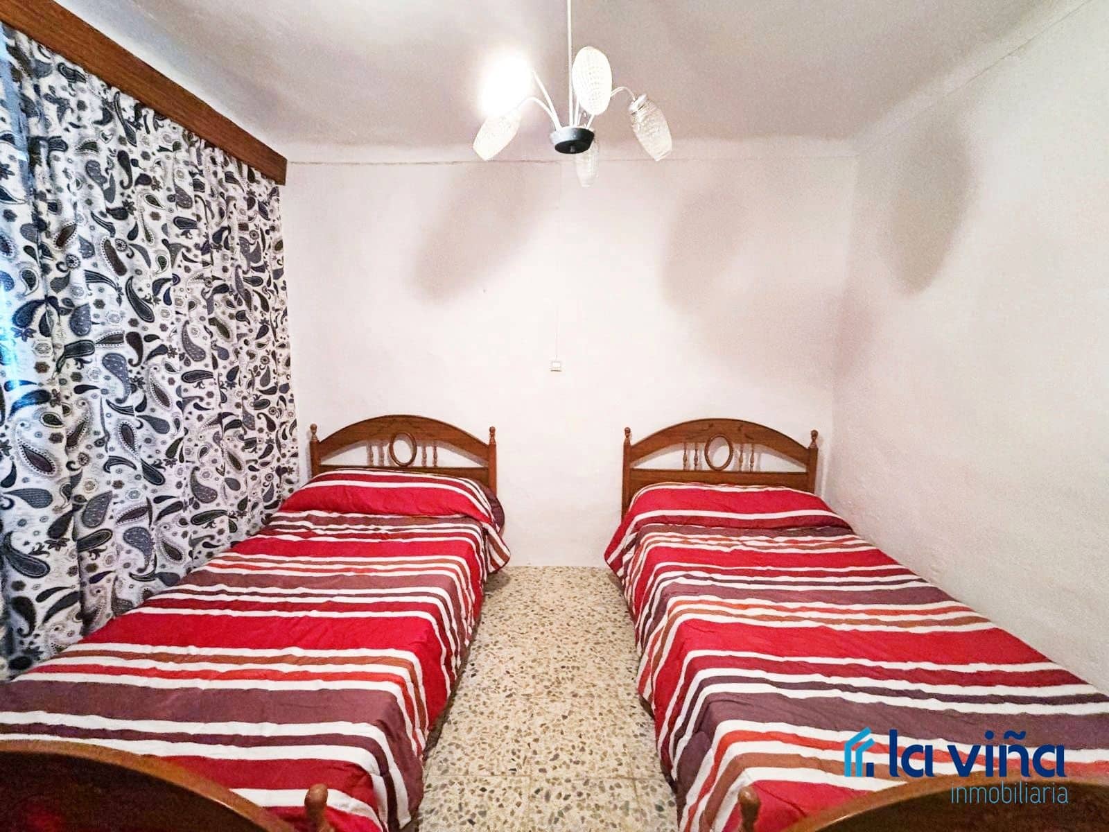 5 soveværelse Byhus til salg i Benameji - € 89.250 (Ref: 8862164)