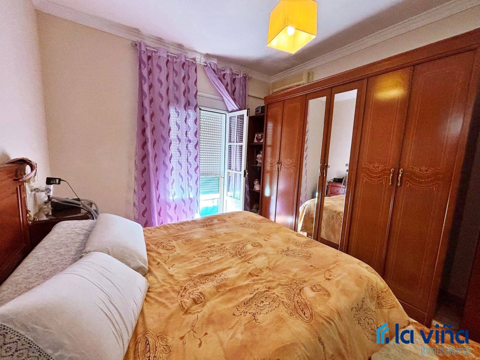 5 soveværelse Byhus til salg i Antequera - € 178.500 (Ref: 8878252)