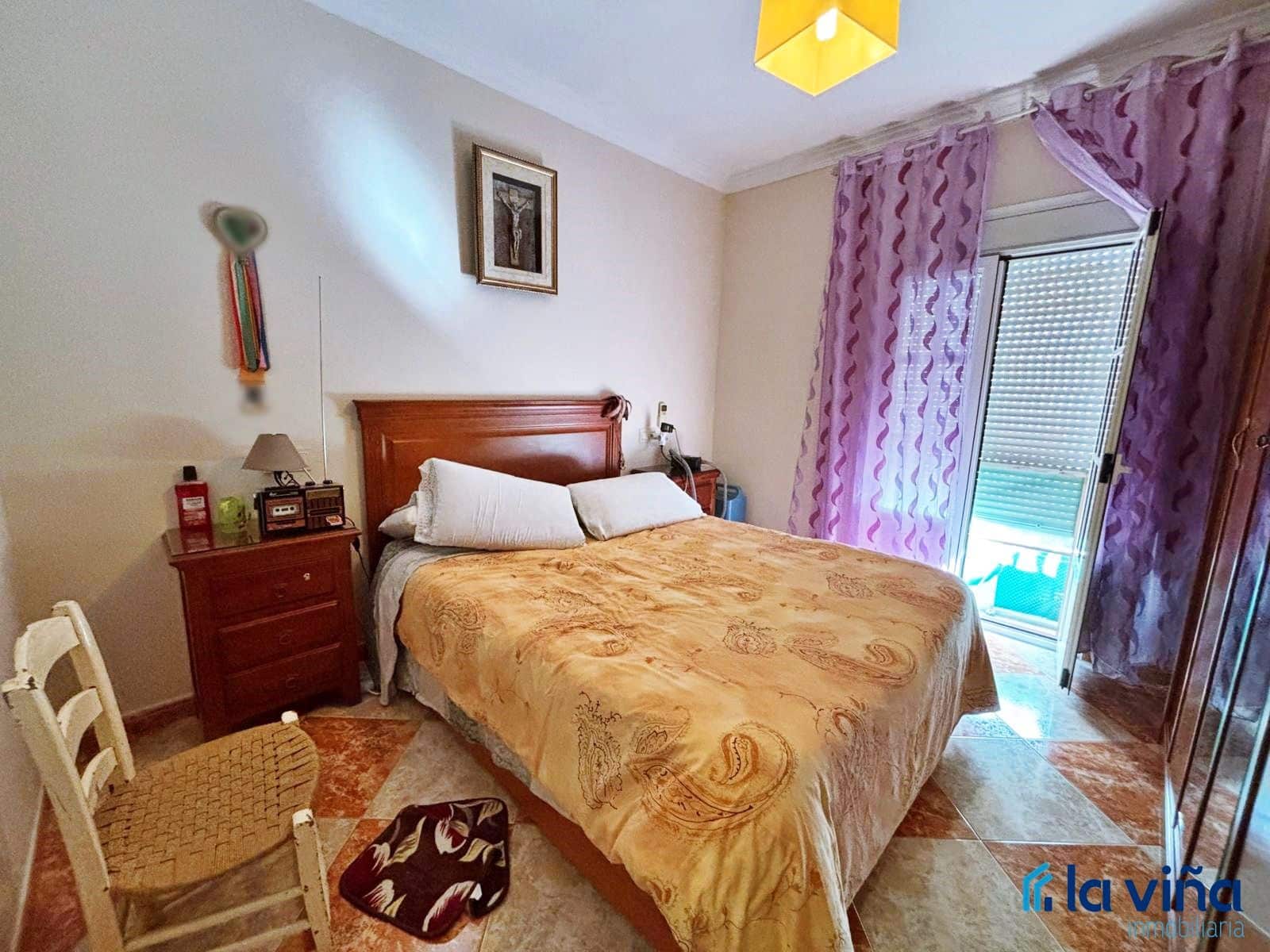 5 soveværelse Byhus til salg i Antequera - € 178.500 (Ref: 8878252)